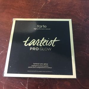 Tarte pro glow contour palette.